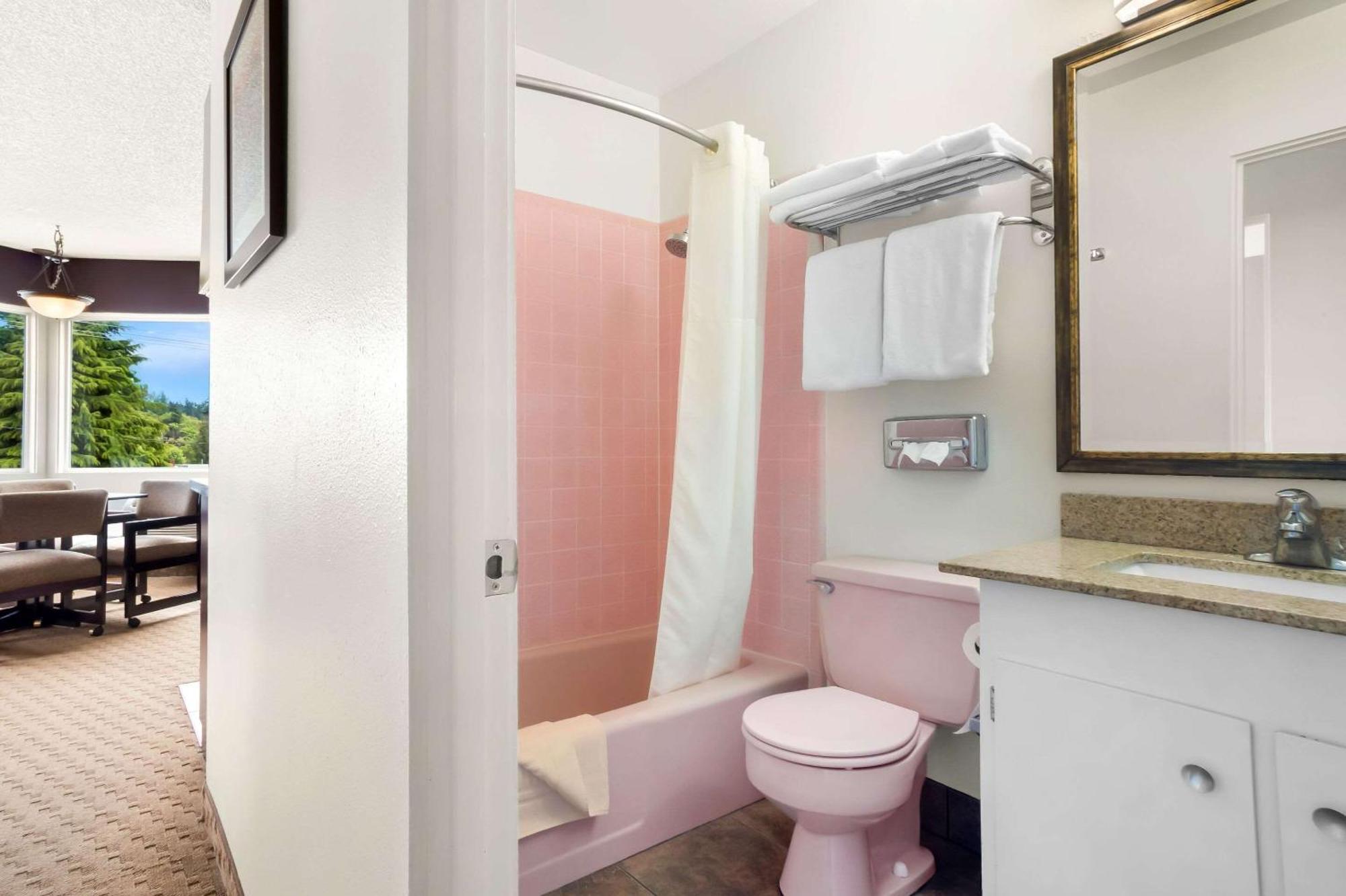 Quality Inn Port Angeles - Near Olympic National Park Bagian luar foto